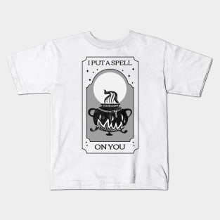 I put a spell on you Kids T-Shirt